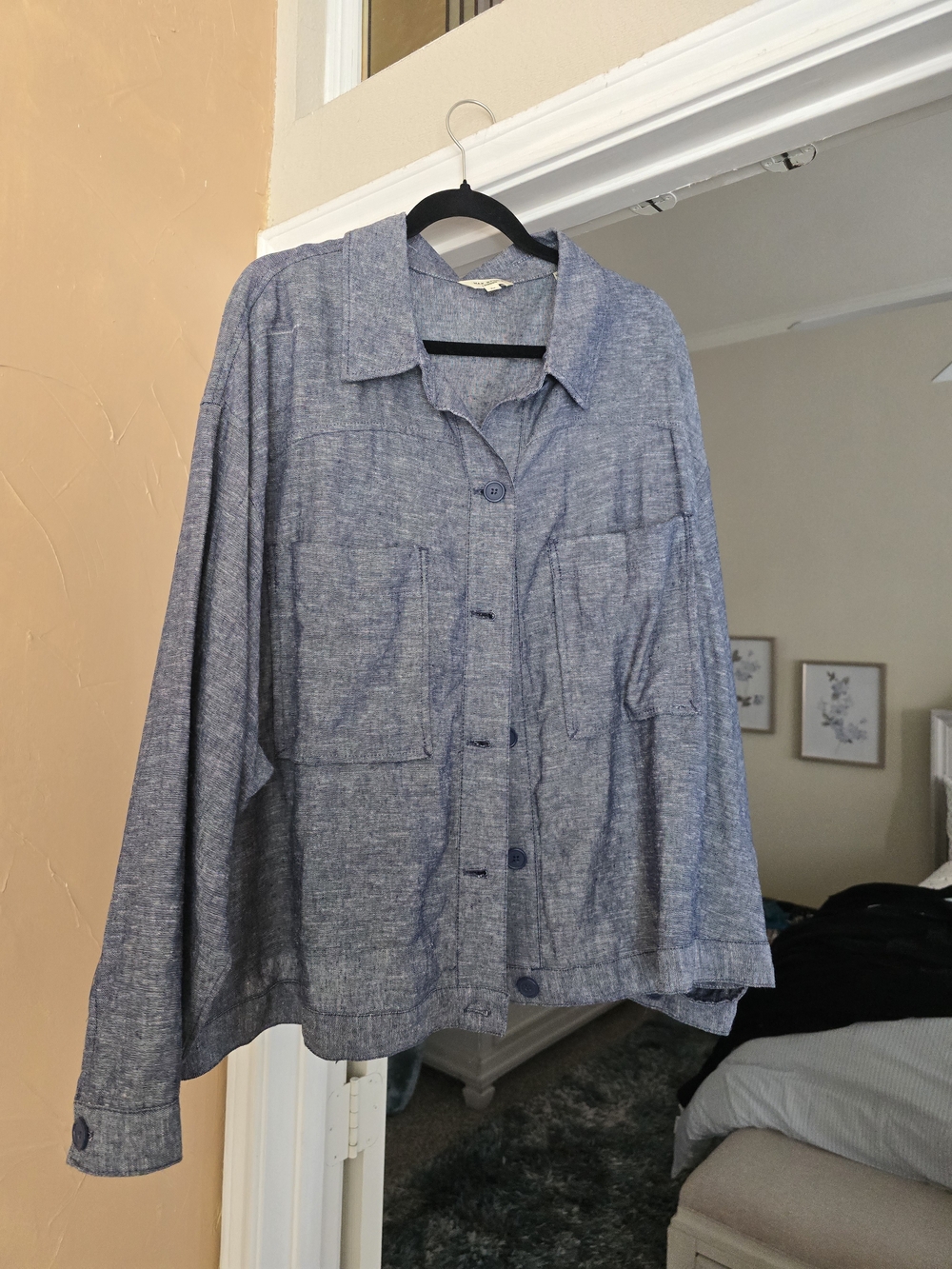 Max Studio Chambray Button-Front Shirt Jacket in Heather Blue